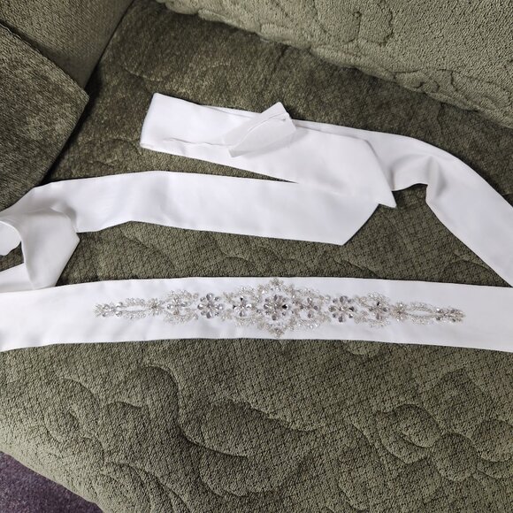 Bridal Dress Belt Ivory Satin with Silver Rhinestones and Crystals - Picture 1 of 5